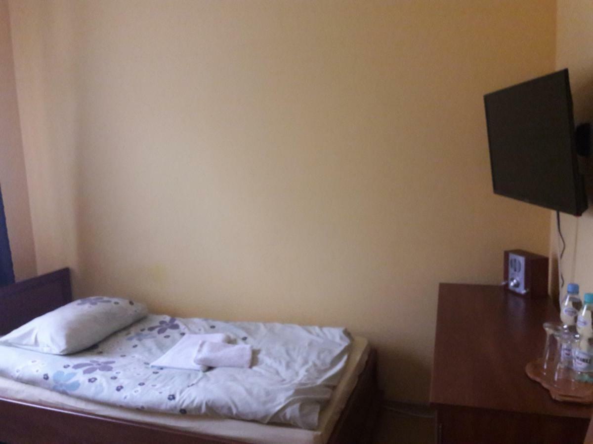 Villa Pod Orlem Wałcz Esterno foto