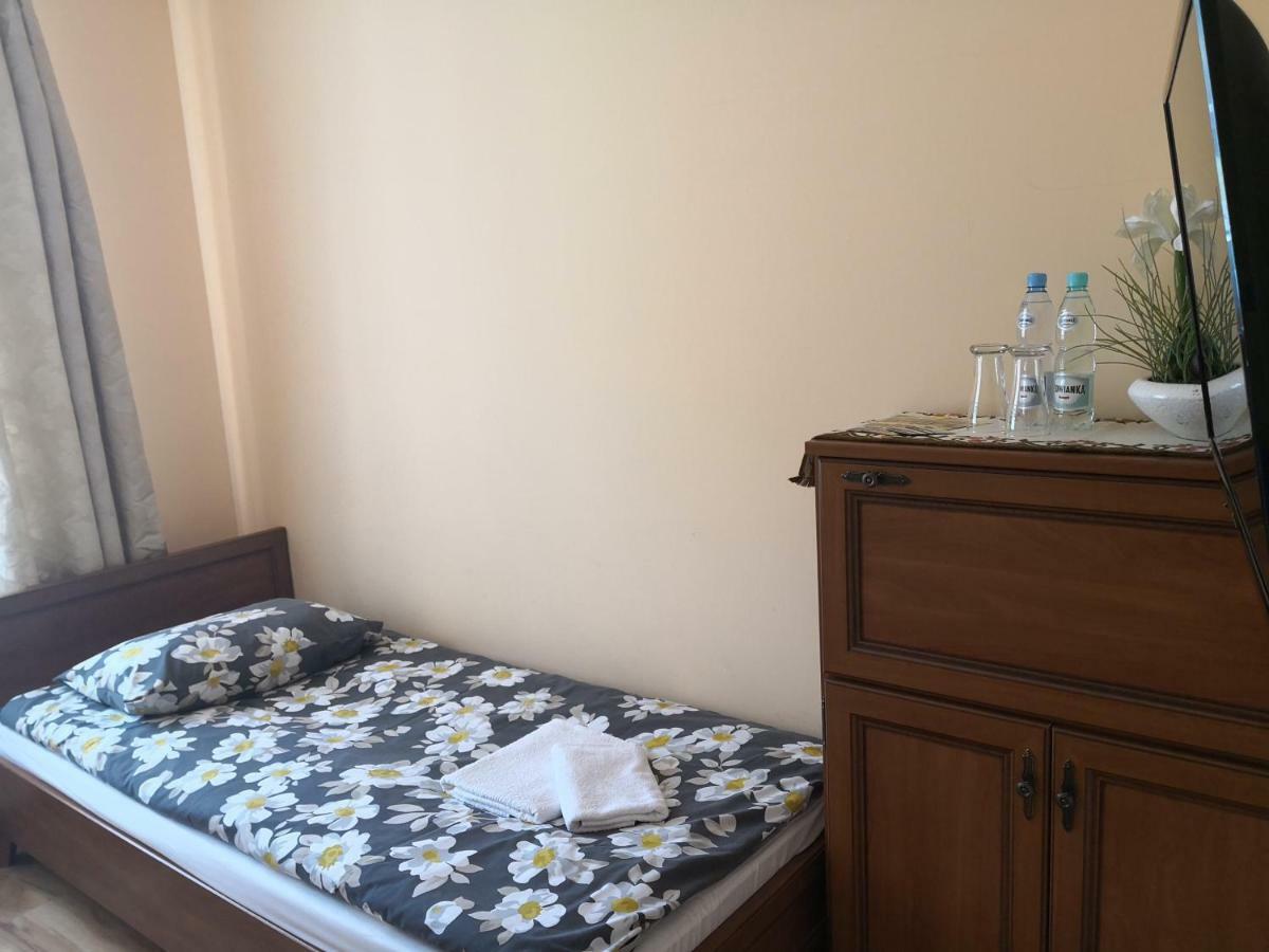 Villa Pod Orlem Wałcz Esterno foto